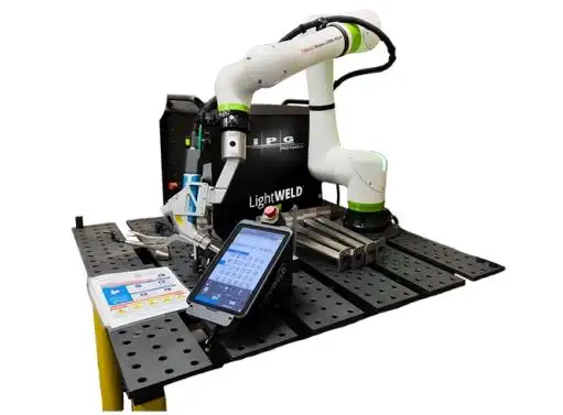 금속 가공용 자동 용접 로봇