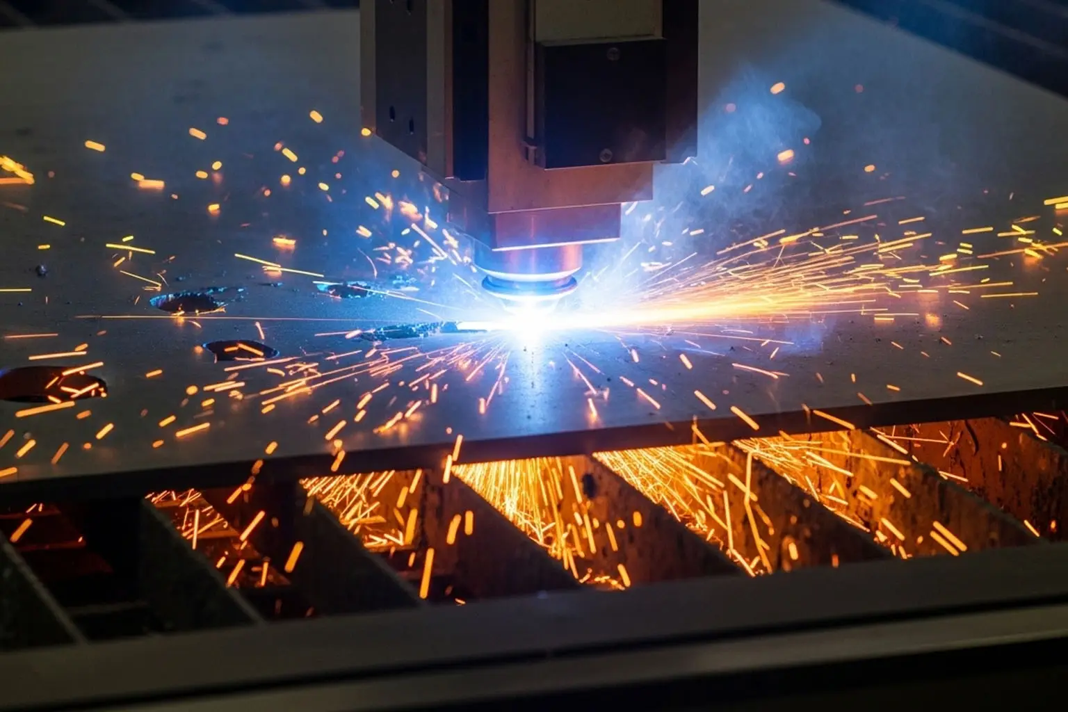 레이저 절단 파워: 정말로 얼마나 필요한지?